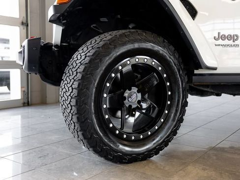 Used 2019 Jeep Wrangler Unlimited Rubicon image 9