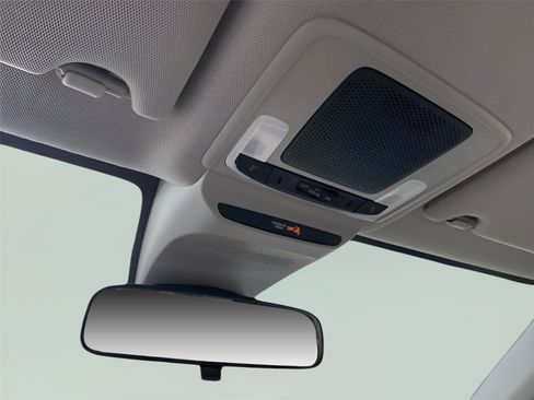 Used 2025 Honda HR-V LX image 20