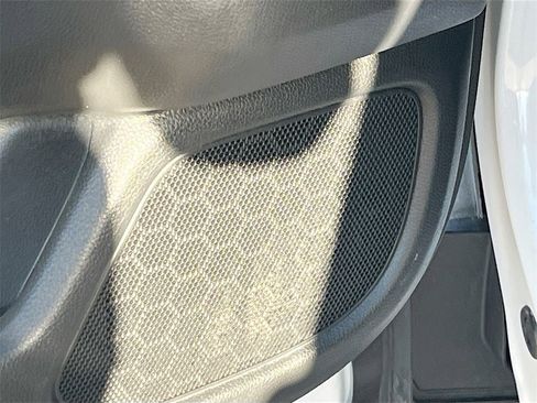 Used 2024 Honda Pilot LX image 18