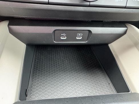Certified 2025 Honda Accord SE image 19