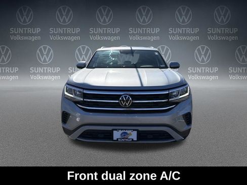 Used 2023 Volkswagen Atlas Cross Sport SE image 9
