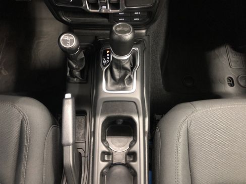 Certified 2022 Jeep Wrangler Unlimited Sport image 19