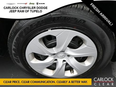 Used 2024 Toyota RAV4 LE image 44