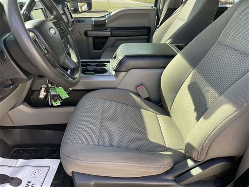 Certified 2019 Ford F250 XLT w/ XLT Value Package image 13