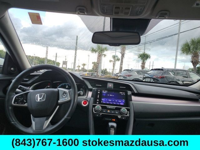 Used 2016 Honda Civic Touring image 2