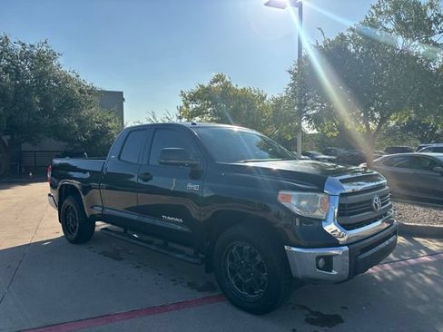Used 2014 Toyota Tundra SR5 w/ SR5 Upgrade Package RWD image 3