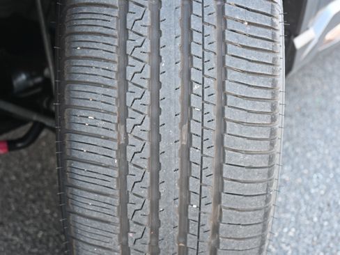 Certified 2025 Subaru Ascent Bronze Edition image 12