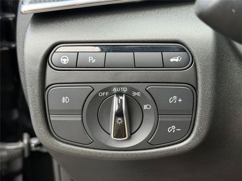Used 2023 INFINITI QX50 Sport w/ Cargo Package FWD image 18