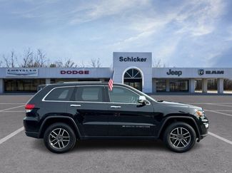 Used 2022 Jeep Grand Cherokee Limited w/ Trailer Tow Group IV AWD/4WD video 2