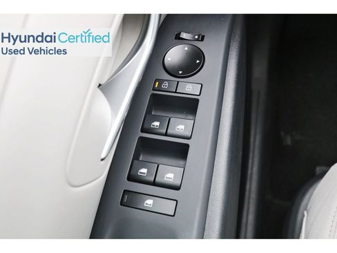 Certified 2025 Hyundai Tucson SEL FWD image 23