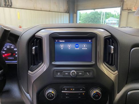Used 2022 Chevrolet Silverado 1500 Custom w/ LPO, Dark Essentials Package AWD/4WD image 38