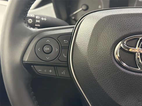 Certified 2023 Toyota Corolla SE image 17