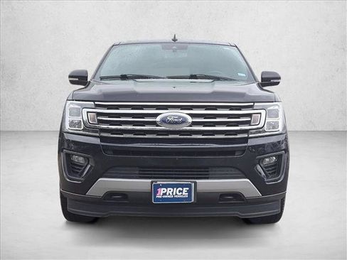 Used 2019 Ford Expedition XLT w/ Equipment Group 202A AWD/4WD image 2
