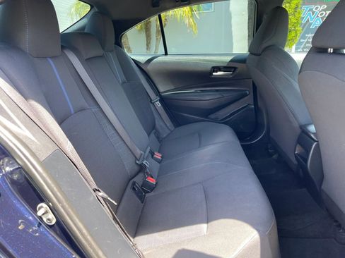 Used 2022 Toyota Corolla SE w/ SE Premium Package image 30