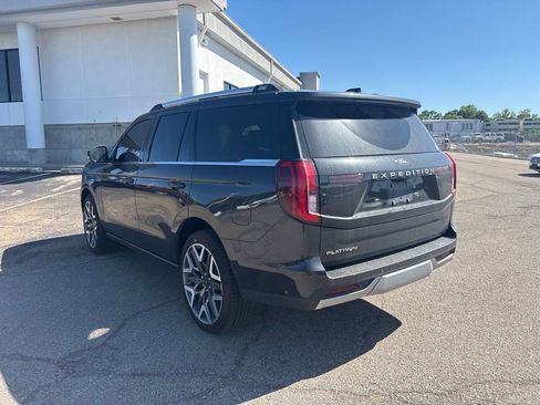Certified 2025 Ford Expedition Platinum w/ Platinum Ultimate Package AWD/4WD image 5