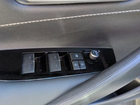 Used 2021 Toyota Corolla SE image 13