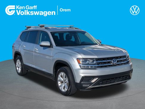 Used 2018 Volkswagen Atlas S image 1