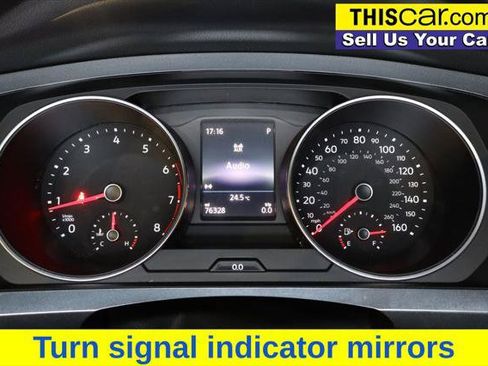 Used 2019 Volkswagen Tiguan SE FWD image 19