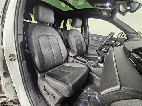 Used 2023 Audi Q3 2.0T Premium image 14