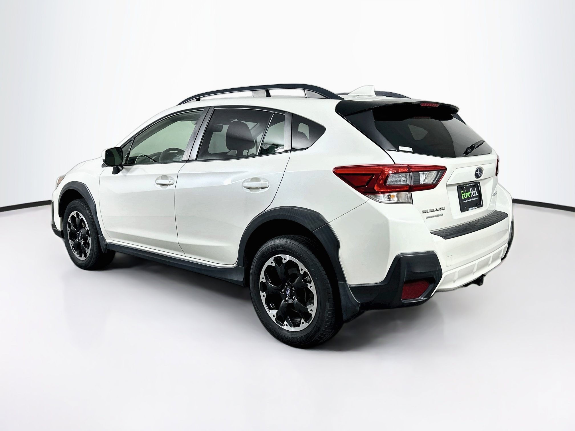 Used 2021 Subaru Crosstrek 2.0i Premium w/ Moonroof Package AWD/4WD image 5