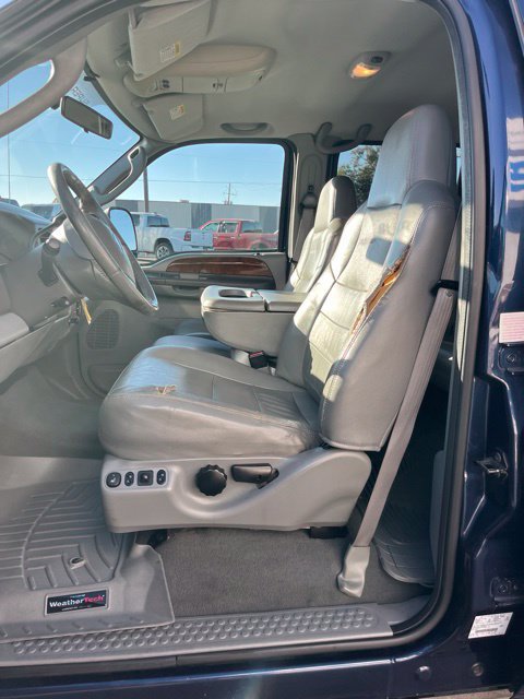 Used 2004 Ford F250 Lariat AWD/4WD image 29