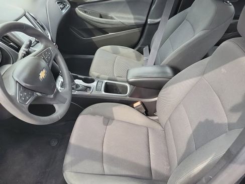 Used 2017 Chevrolet Cruze LT w/ Convenience Package FWD image 22