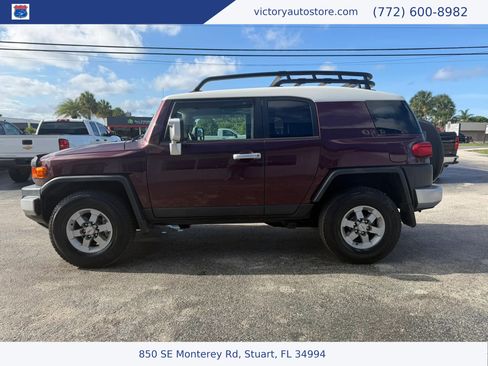 Used 2007 Toyota FJ Cruiser 4WD image 6