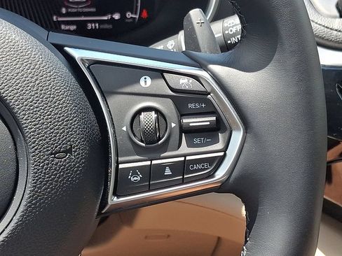 Used 2026 Acura MDX SH-AWD image 23
