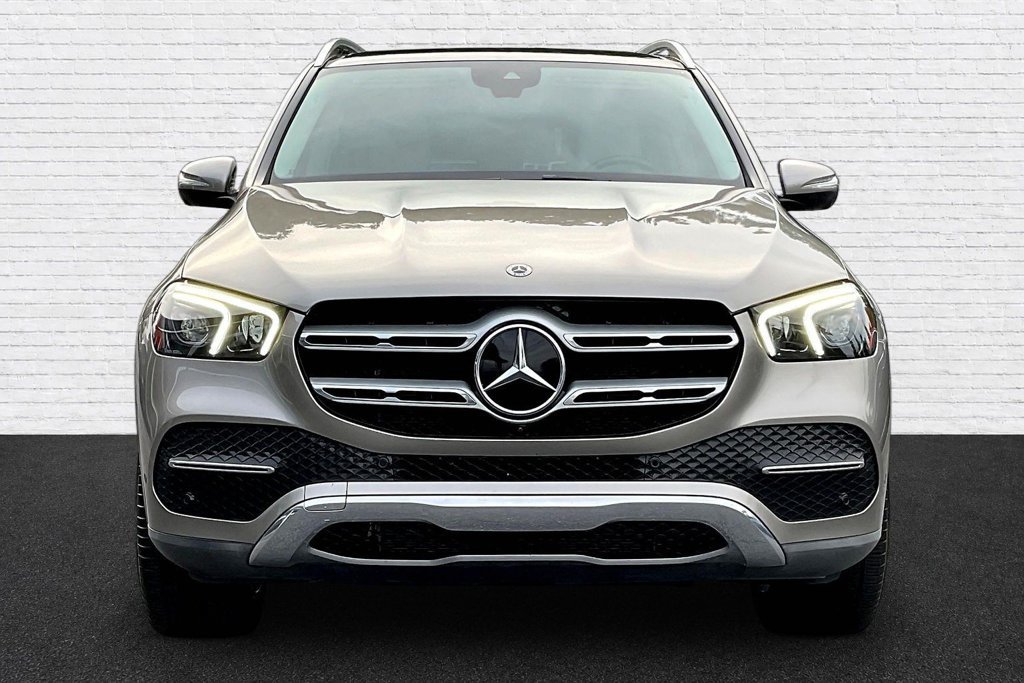 Used 2022 Mercedes-Benz GLE 350 4MATIC w/ Premium Package image 2