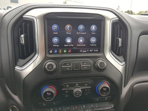 Used 2021 Chevrolet Silverado 1500 RST AWD/4WD image 22