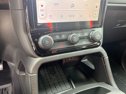 New 2025 Ford Ranger Raptor image 51