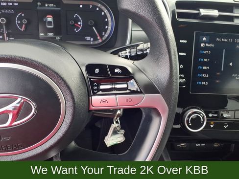 Used 2023 Hyundai Santa Cruz SE image 17