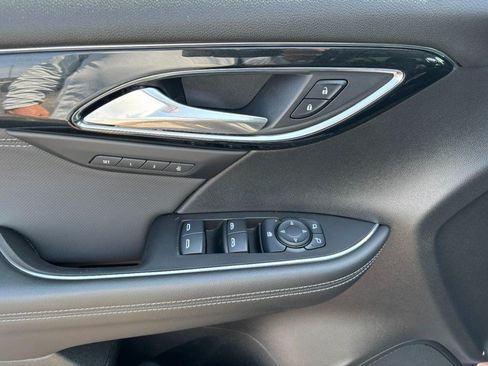 Used 2024 Buick Envision Preferred AWD/4WD image 10