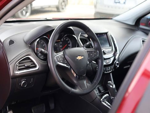 Used 2019 Chevrolet Cruze Premier w/ Driver Confidence II Package image 6