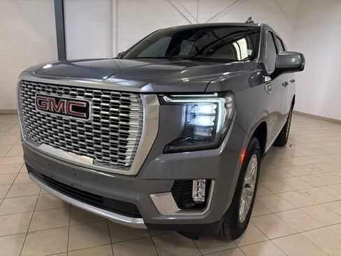 Used 2022 GMC Yukon Denali AWD/4WD image 2