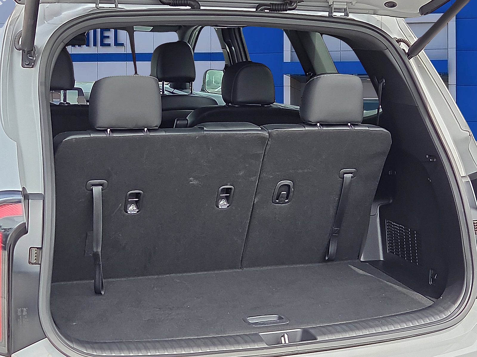 Used 2025 Kia Telluride EX X-Line AWD/4WD image 8