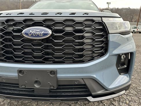 New 2026 Ford Explorer ST-Line w/ ST-Line Street Pack image 10