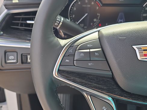 Used 2022 Cadillac XT5 Premium Luxury FWD image 31