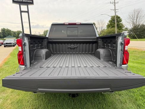 New 2026 Chevrolet Silverado 1500 RST w/ RST All Star Premium Package AWD/4WD image 11