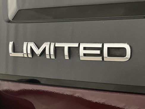 Used 2019 Ford Flex Limited w/ Equipment Group 303A AWD/4WD image 24