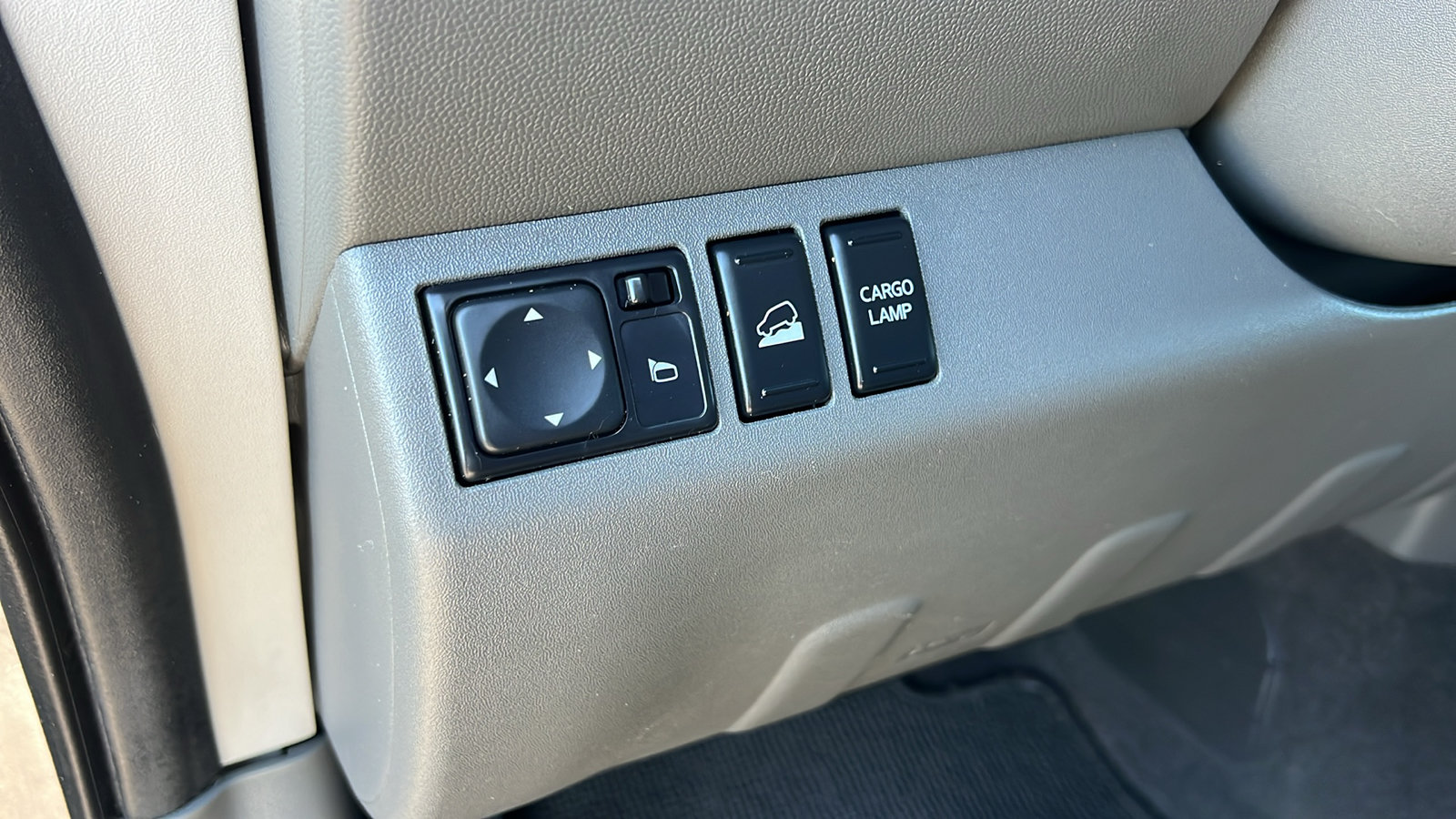 Used 2021 Nissan Frontier SV w/ Midnight Edition Floor Mats AWD/4WD image 25