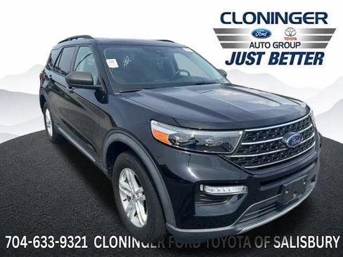 Used 2020 Ford Explorer XLT w/ Equipment Group 202A AWD/4WD image 1