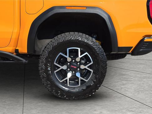 Used 2026 GMC Canyon AT4X AWD/4WD image 29