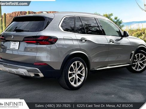 Used 2024 BMW X5 sDrive40i RWD image 2
