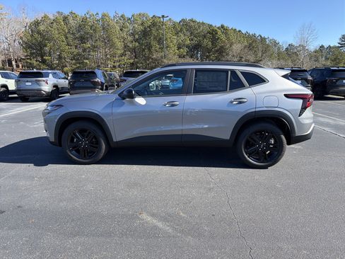 New 2026 Chevrolet Trax ACTIV w/ Sunroof Package image 8