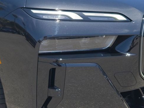 New 2026 BMW 740i xDrive AWD/4WD image 6
