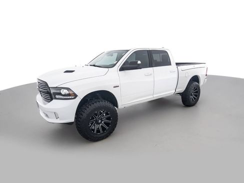 Used 2015 RAM 1500 Sport AWD/4WD image 9