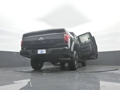 New 2026 Ford F150 XLT w/ XLT Black Appearance Package AWD/4WD image 40