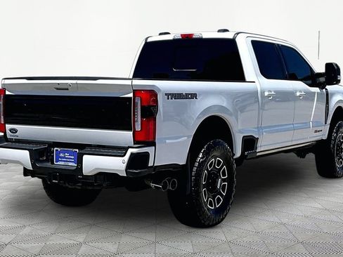 Used 2026 Ford F250 Platinum w/ Tremor Off-Road Package AWD/4WD image 2