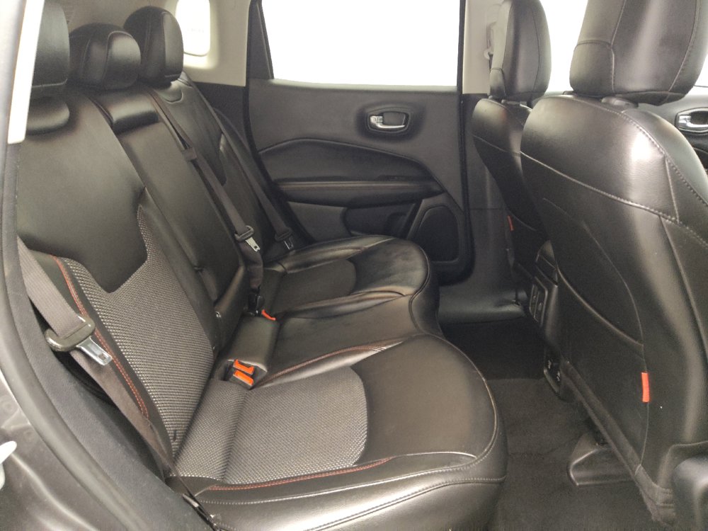 Used 2021 Jeep Compass Trailhawk w/ Convenience Group AWD/4WD image 19